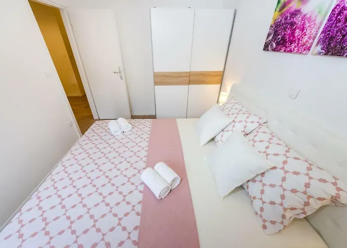 Dolcevita Ii Apartment