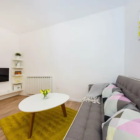 Dolcevita Ii Apartament *